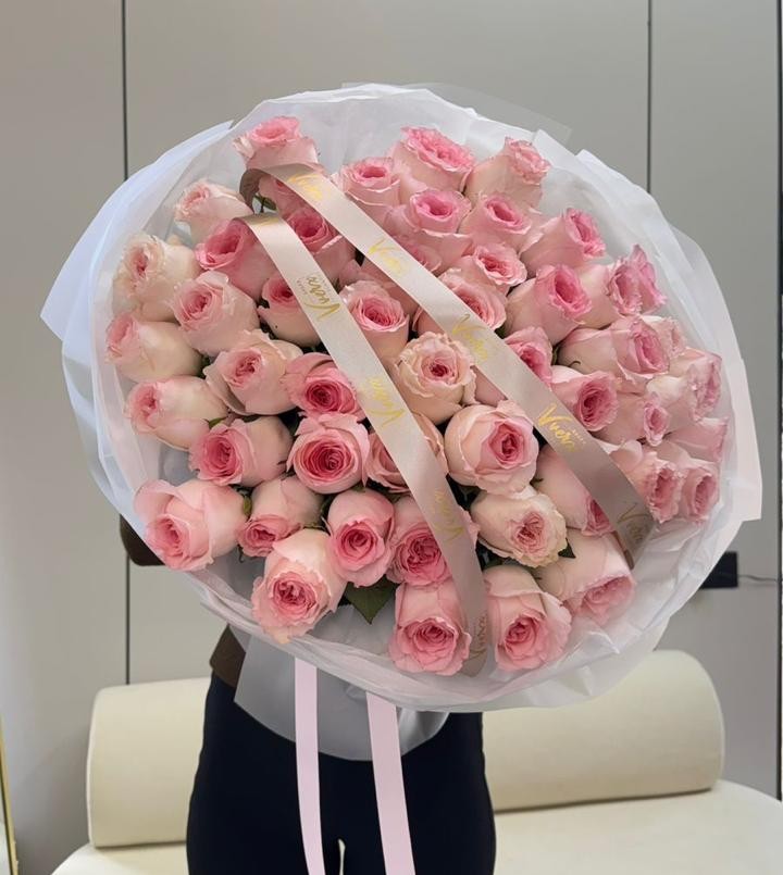 51 pink roses